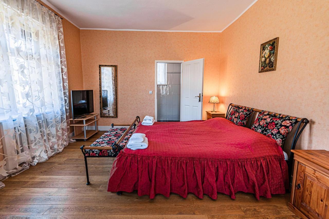 Saar Castle - Cozy Mansion Near Vineyard Villa Serrig Eksteriør bilde